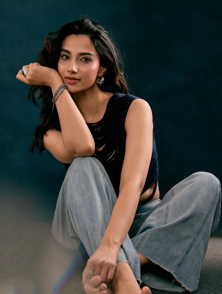 meenakshichaudhary recent photo